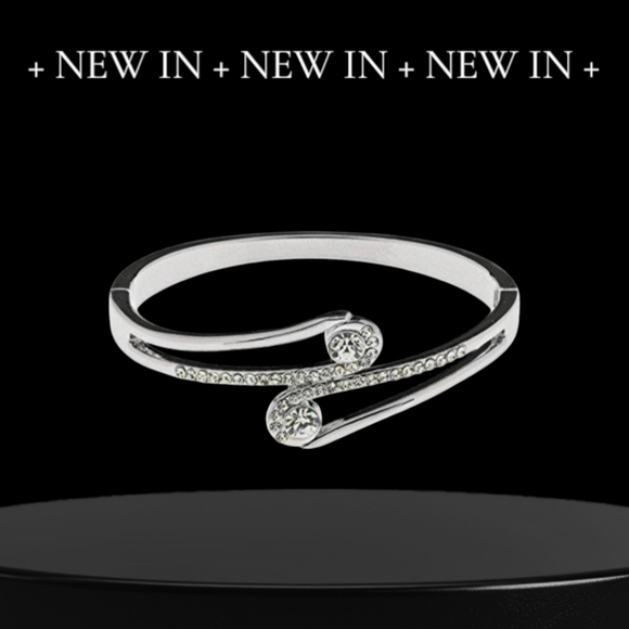 Macy's Silver Toned Crystal Bracelet - Picture 1 of 7